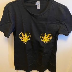 Melt cosmetic T-Shirt